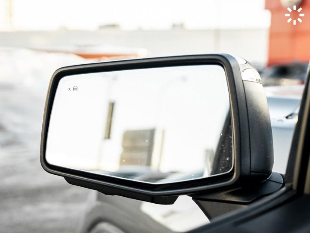 2024 GMC Sierra 1500 Denali 147'' 6.2L V8 Engine Power Sunroof MultiPro Tailgate Leather Captain Seats Photo