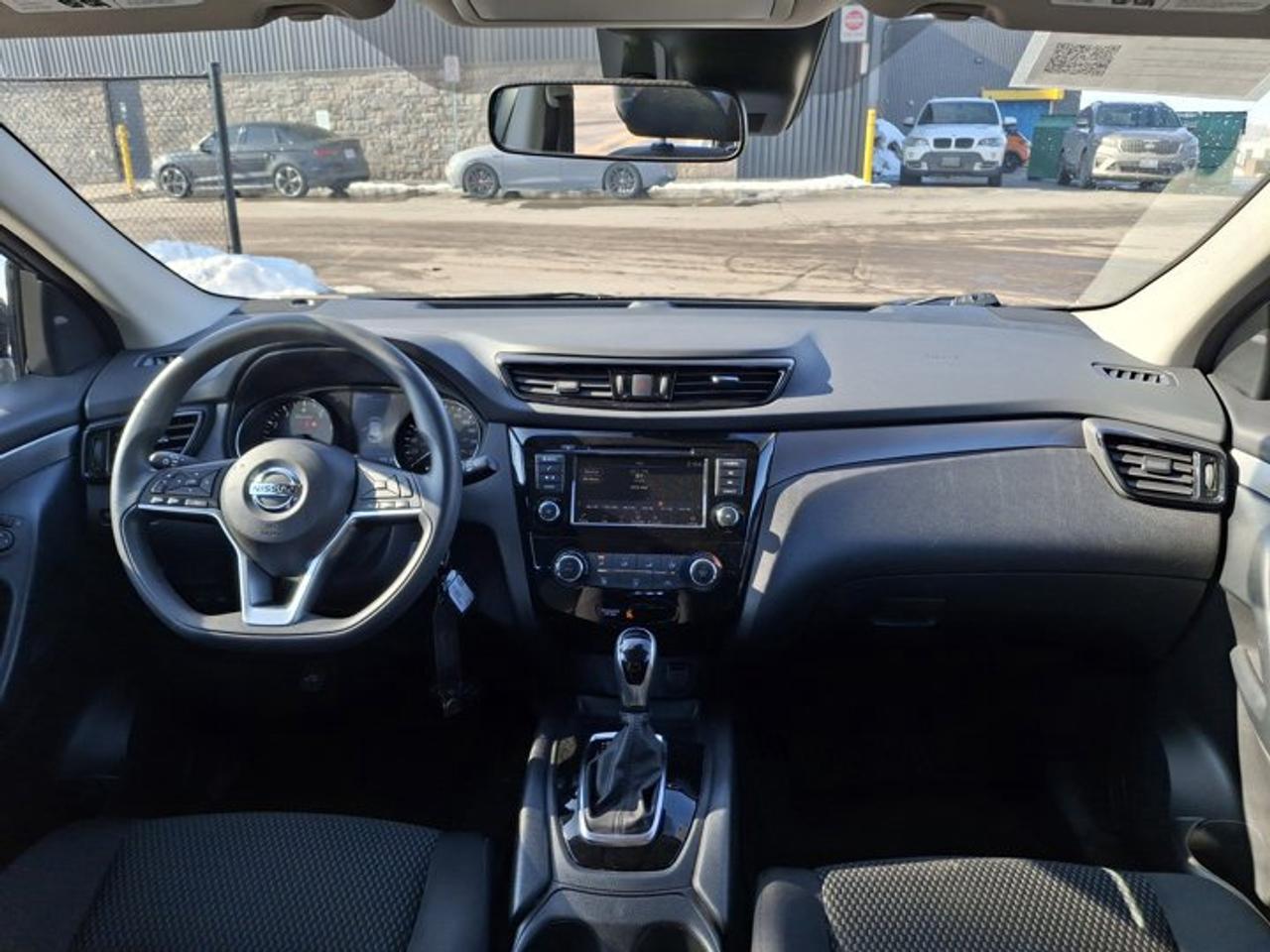 2023 Nissan Qashqai S AWD | Heated Seats | BSM | CarPlay + Android | Rear Camera | Alloy Wheels and more! Photo