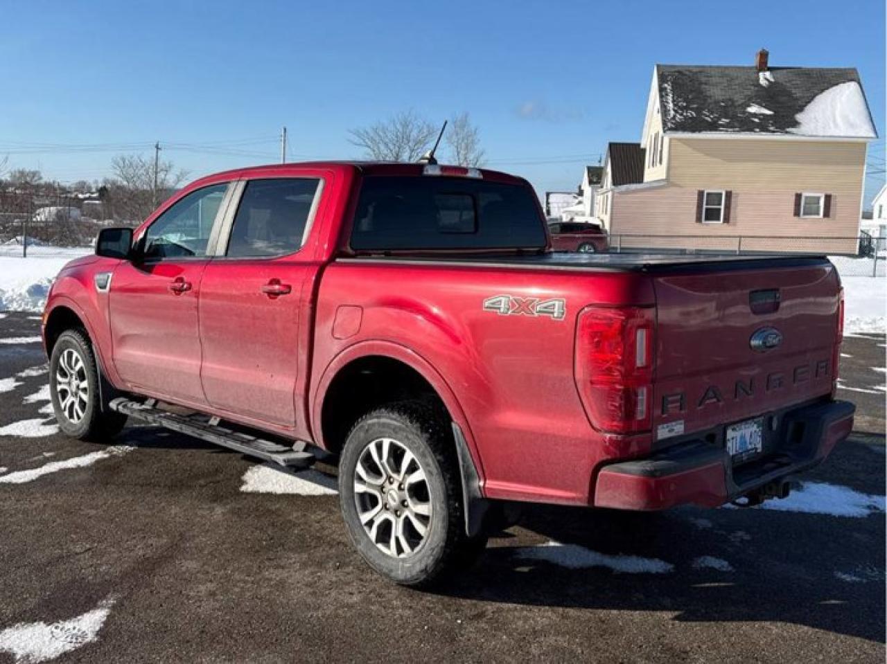 2021 Ford Ranger LARIAT 4WD | Crew | Leather | Heated Seats | Tow Pkg | CarPlay + Android | Rear Camera | Power Seat Photo