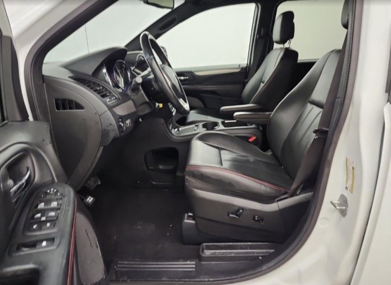 2019 Dodge Grand Caravan GT | DVD | Leather | Nav | BSM | Power Sliding Doors + Hatch | Power Seat | Heated Wheel + Seats | Photo