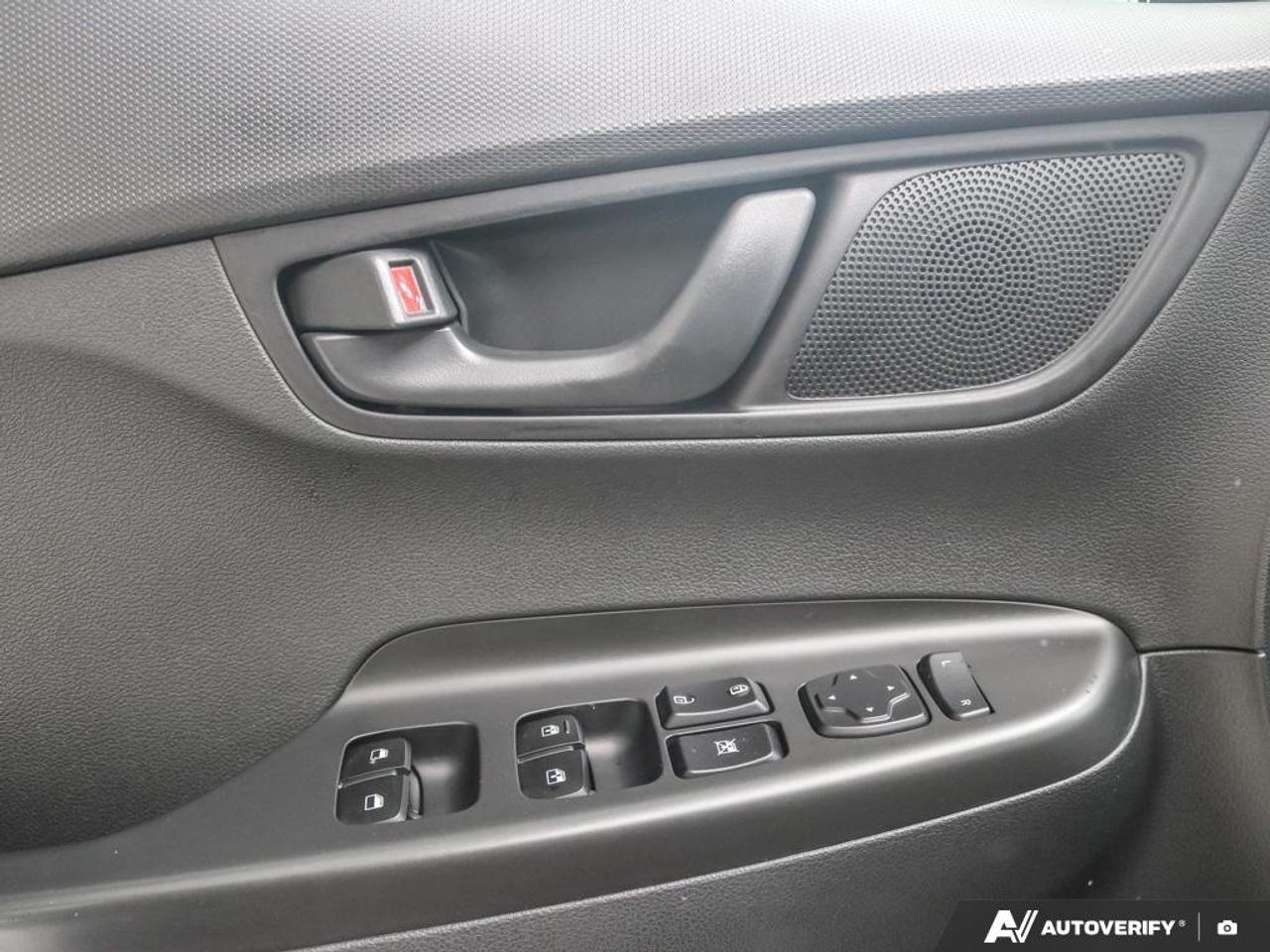 2020 Hyundai KONA Preferred Photo