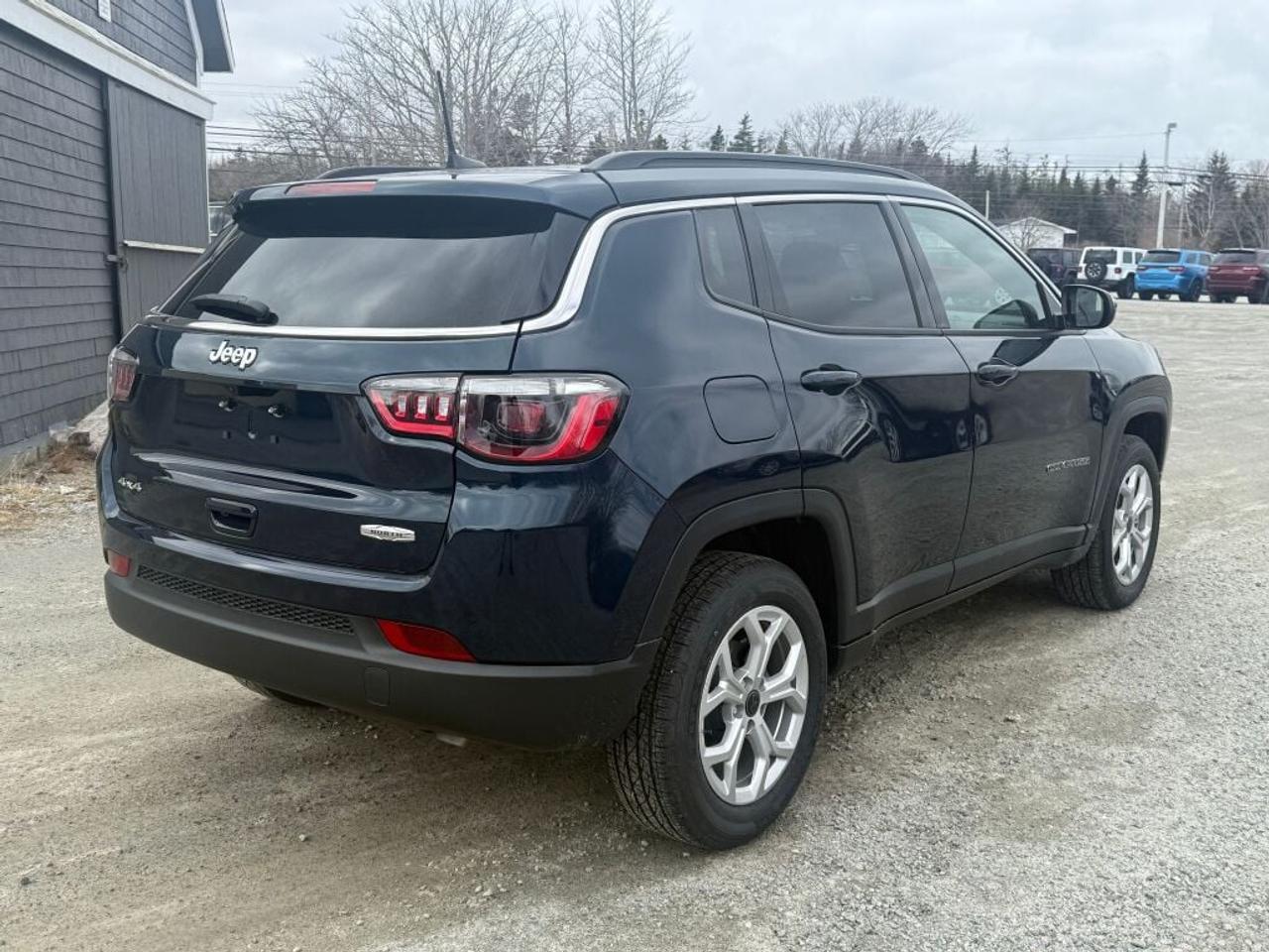 2026 Jeep Compass NORTH Photo