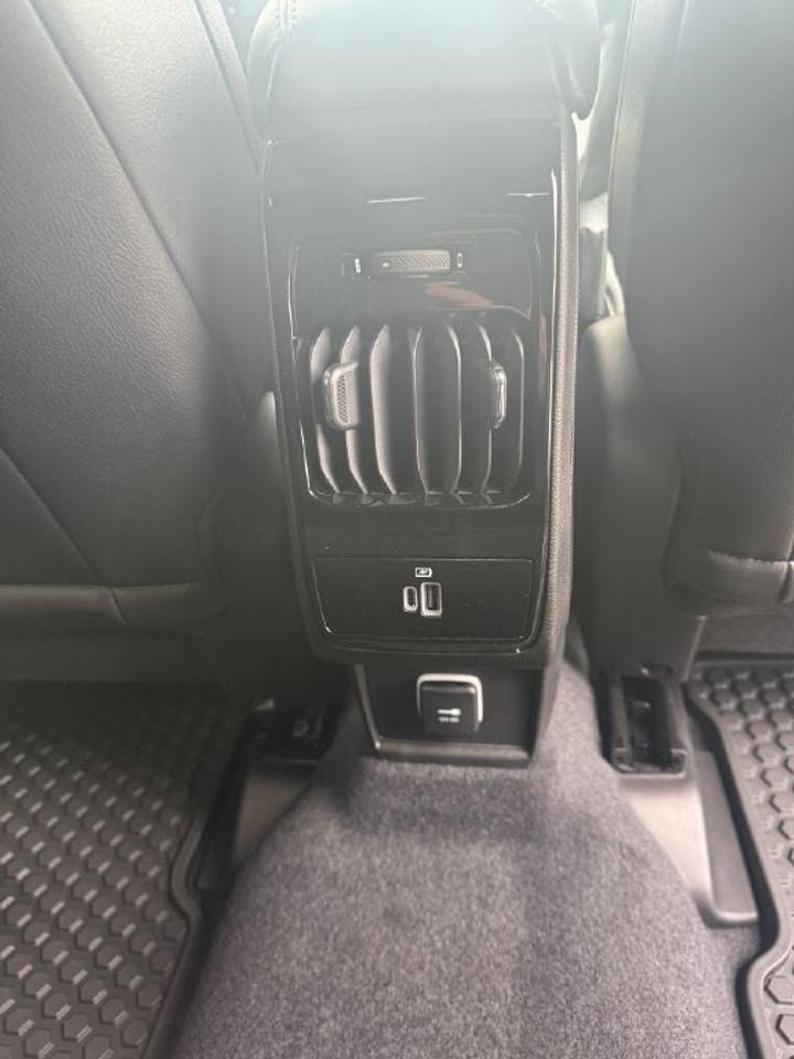 2026 Jeep Compass NORTH Photo