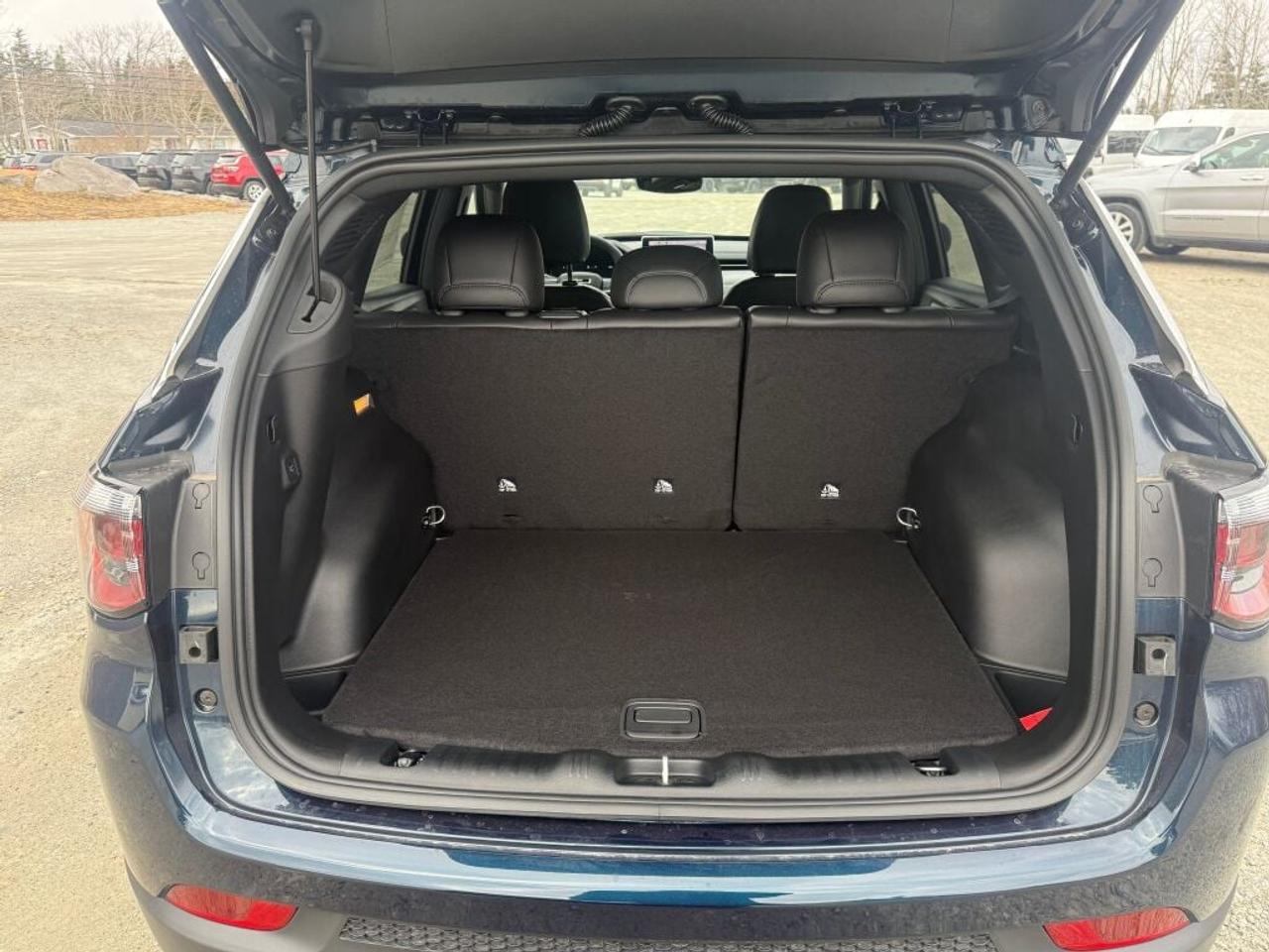 2026 Jeep Compass NORTH Photo