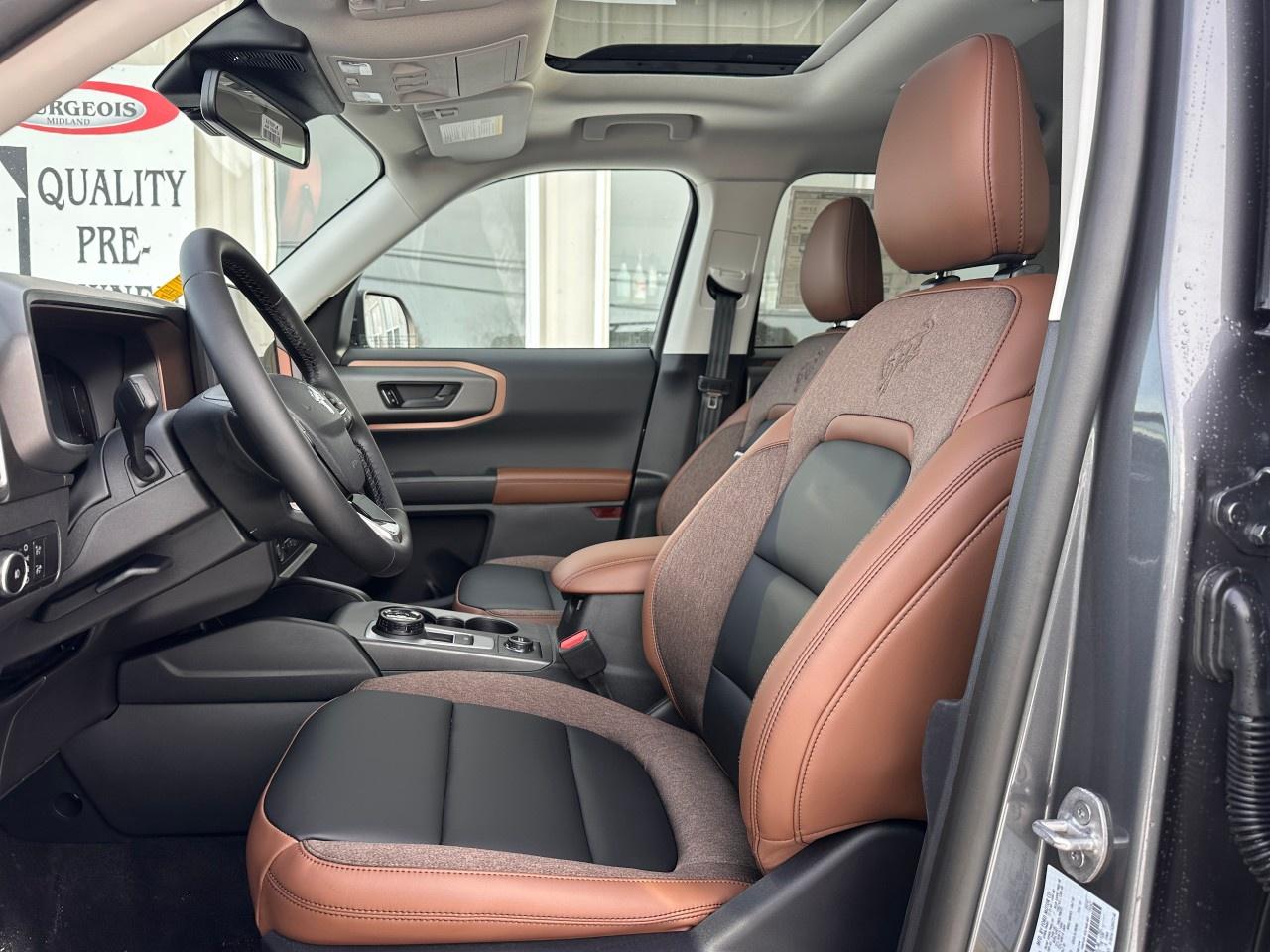 2026 Ford Bronco Sport Outer Banks 4x4 Photo