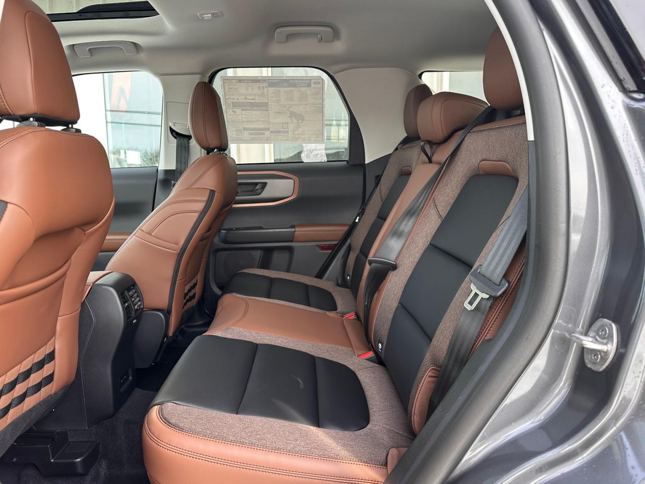 2026 Ford Bronco Sport Outer Banks 4x4 Photo