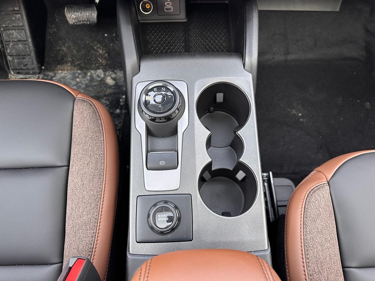 2026 Ford Bronco Sport Outer Banks 4x4 Photo