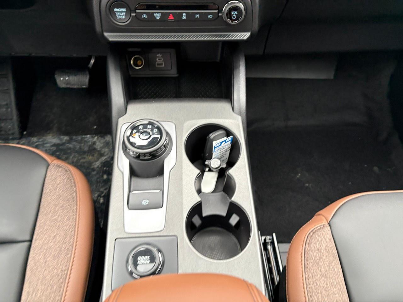 2026 Ford Bronco Sport Outer Banks 4x4 Photo