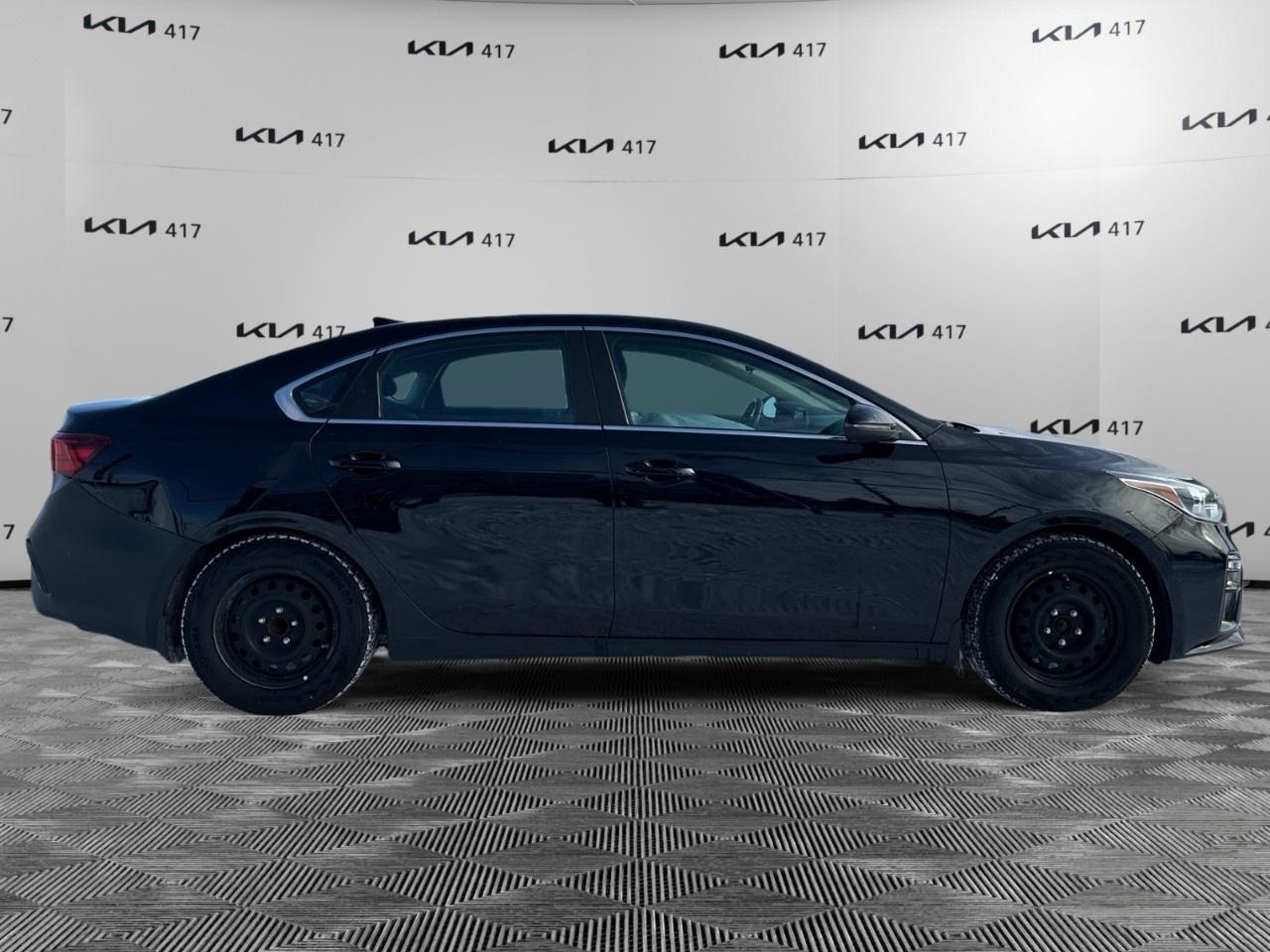 2021 Kia Forte EX IVT Photo