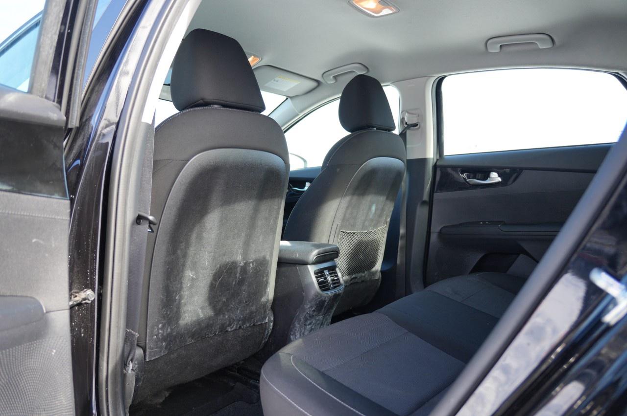 2021 Kia Forte EX IVT Photo