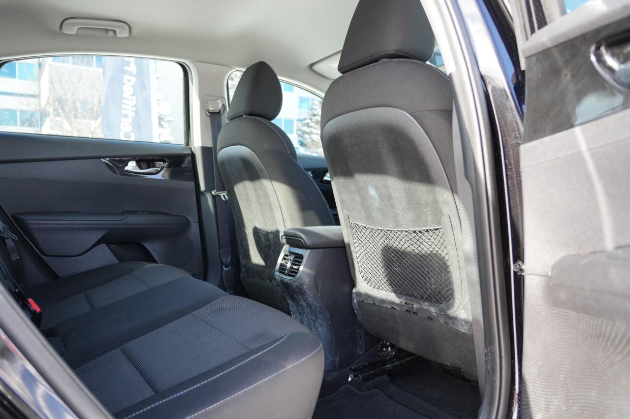 2021 Kia Forte EX IVT Photo