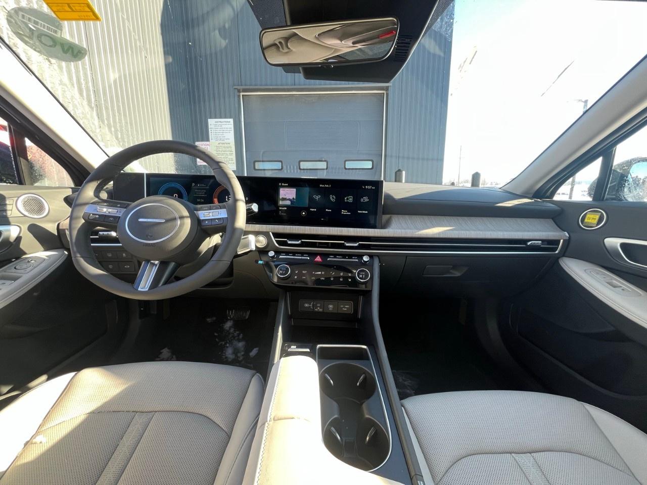 2026 Hyundai Sonata Hybrid Preferred-Trend FWD Photo