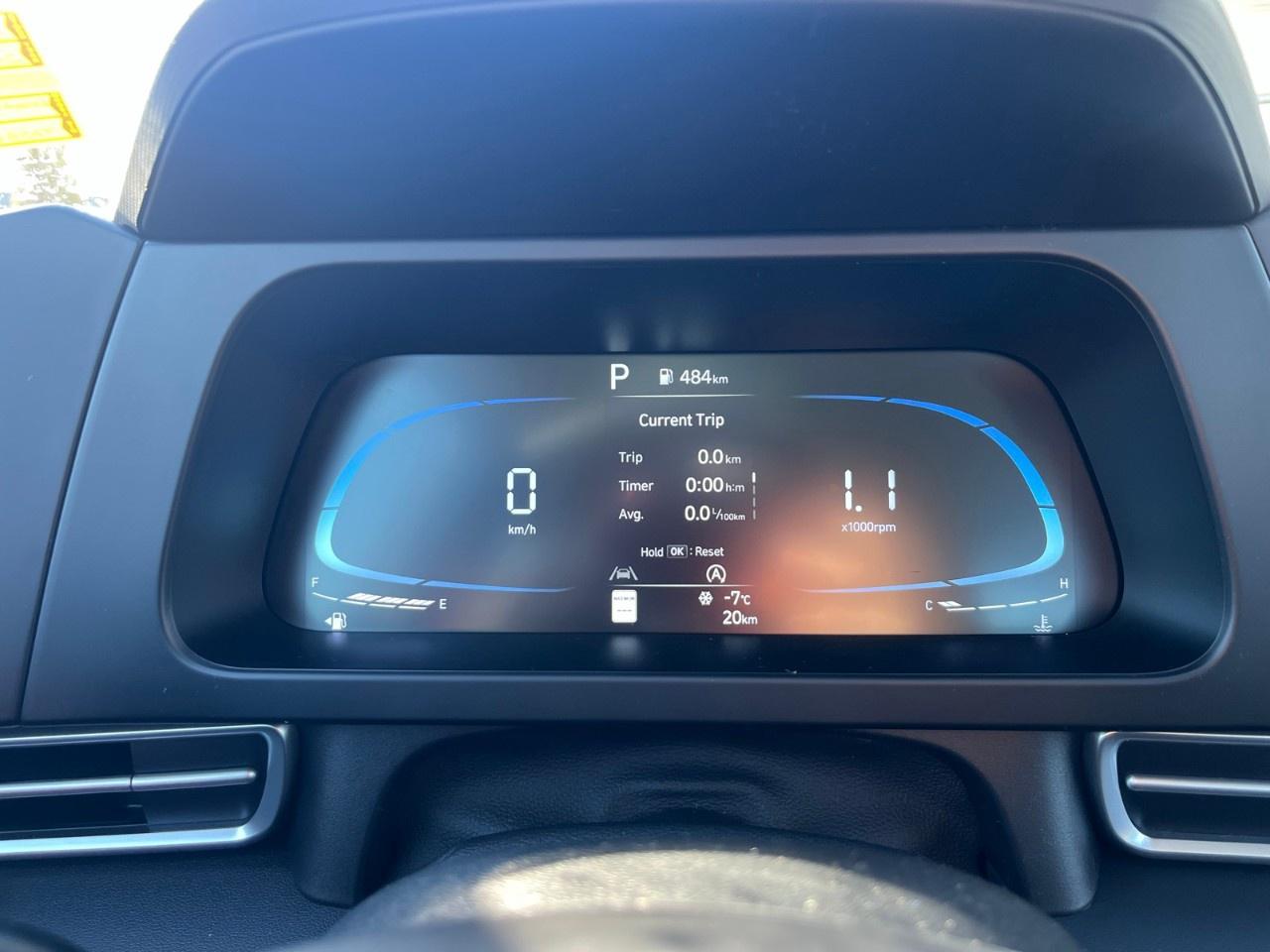 2026 Hyundai Elantra Essential IVT Photo