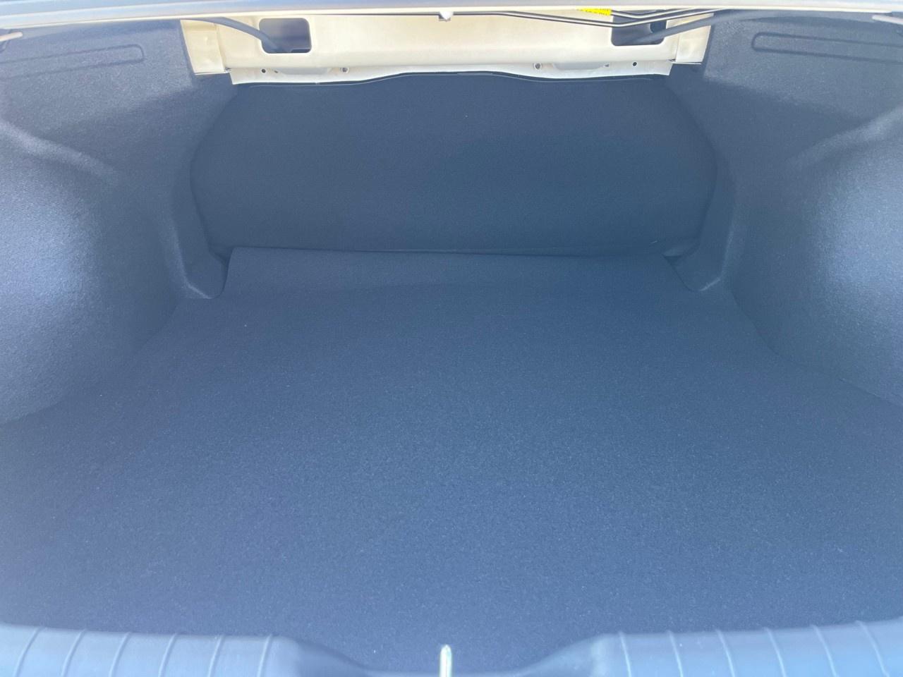 2026 Hyundai Elantra Essential IVT Photo