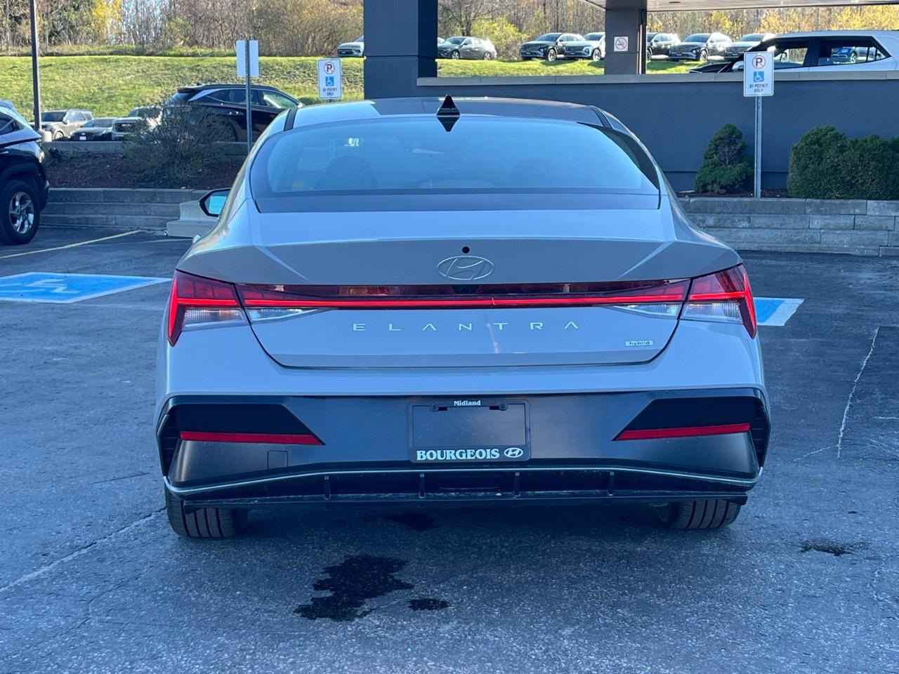2026 Hyundai Elantra Hybrid Luxury Sedan Photo
