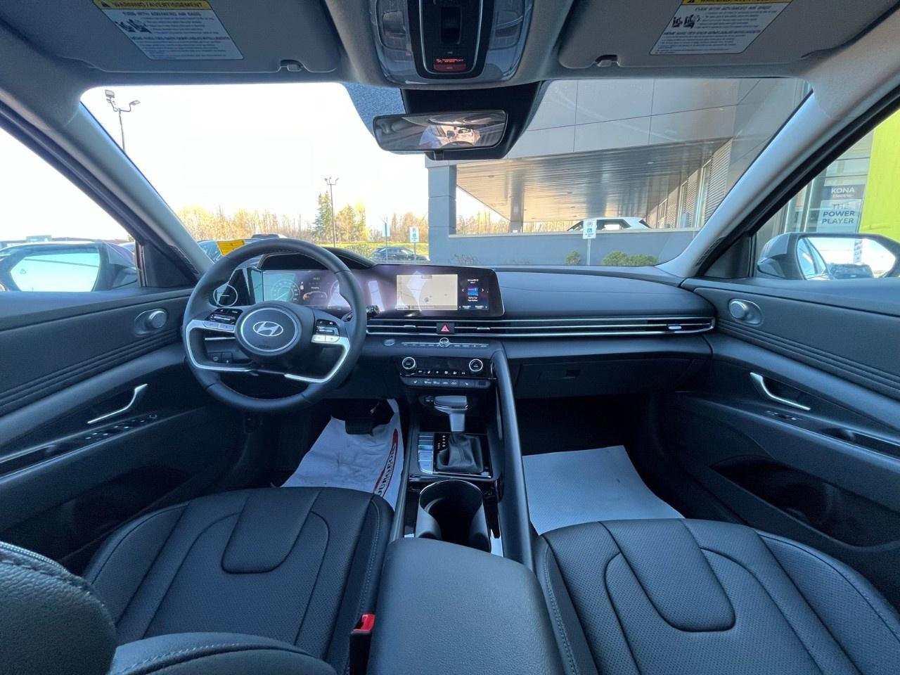 2026 Hyundai Elantra Hybrid Luxury Sedan Photo