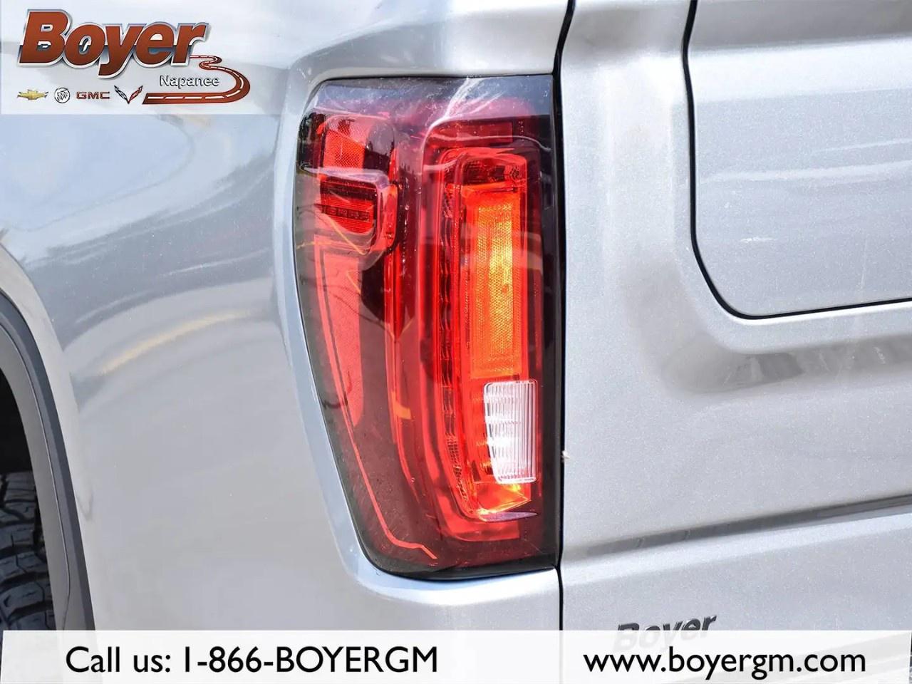 2026 GMC Sierra 1500 Crew Cab Short Box 4-Wheel Drive AT4 Photo