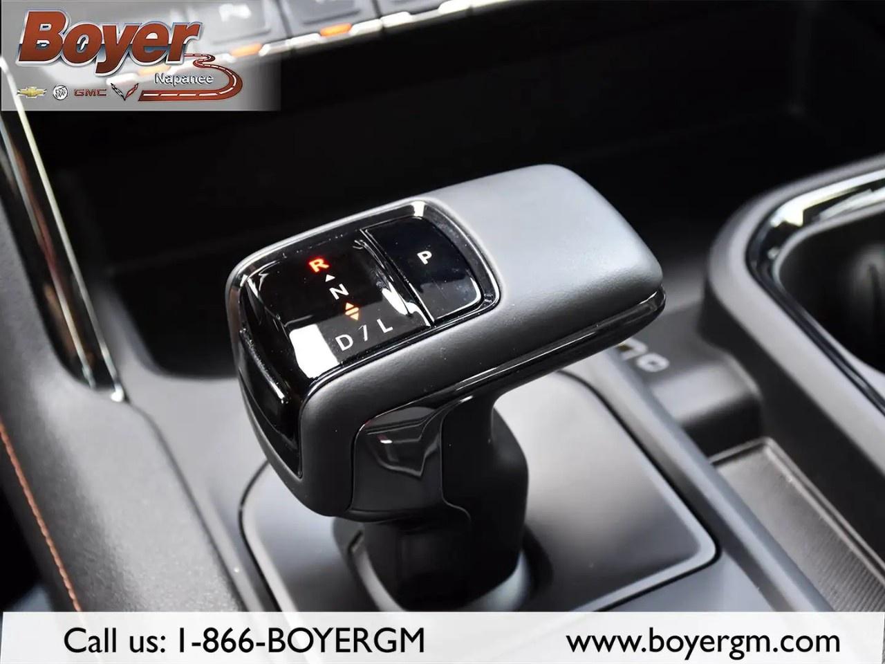 2026 GMC Sierra 1500 Crew Cab Short Box 4-Wheel Drive AT4 Photo