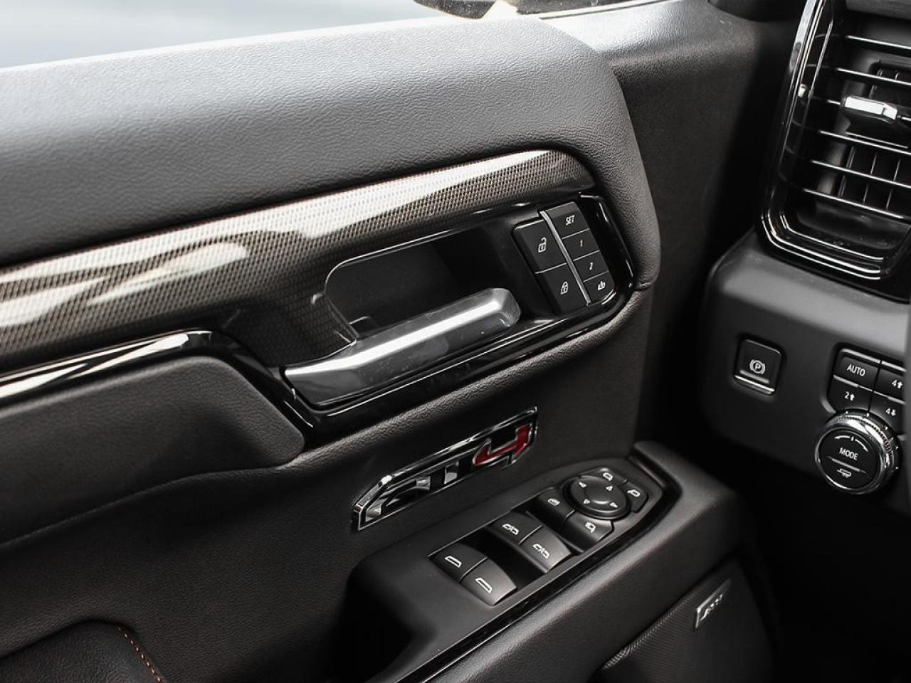 2026 GMC Sierra 1500 Crew Cab Short Box 4-Wheel Drive AT4 Photo