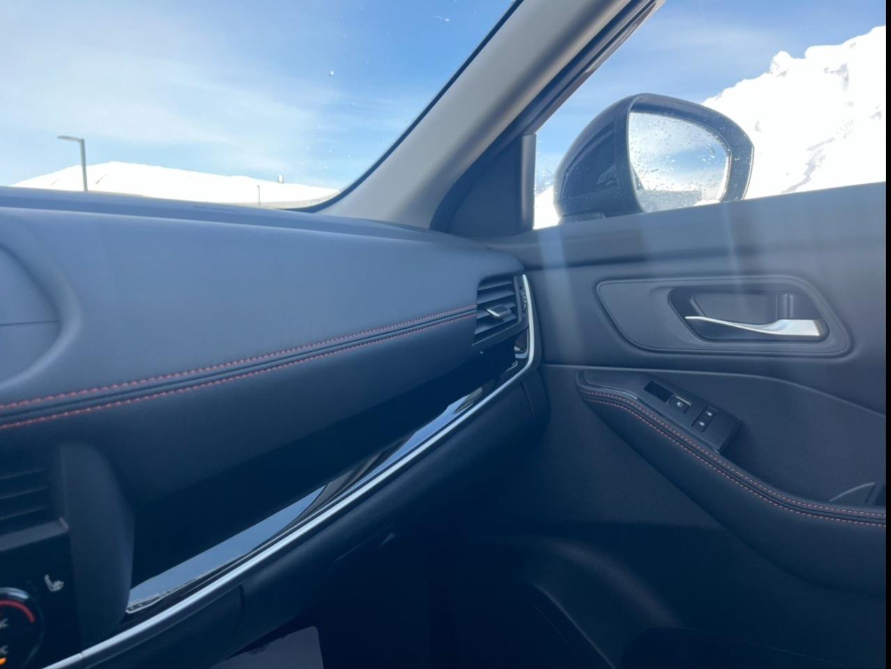 2026 Nissan Rogue AWD Rock Creek Photo