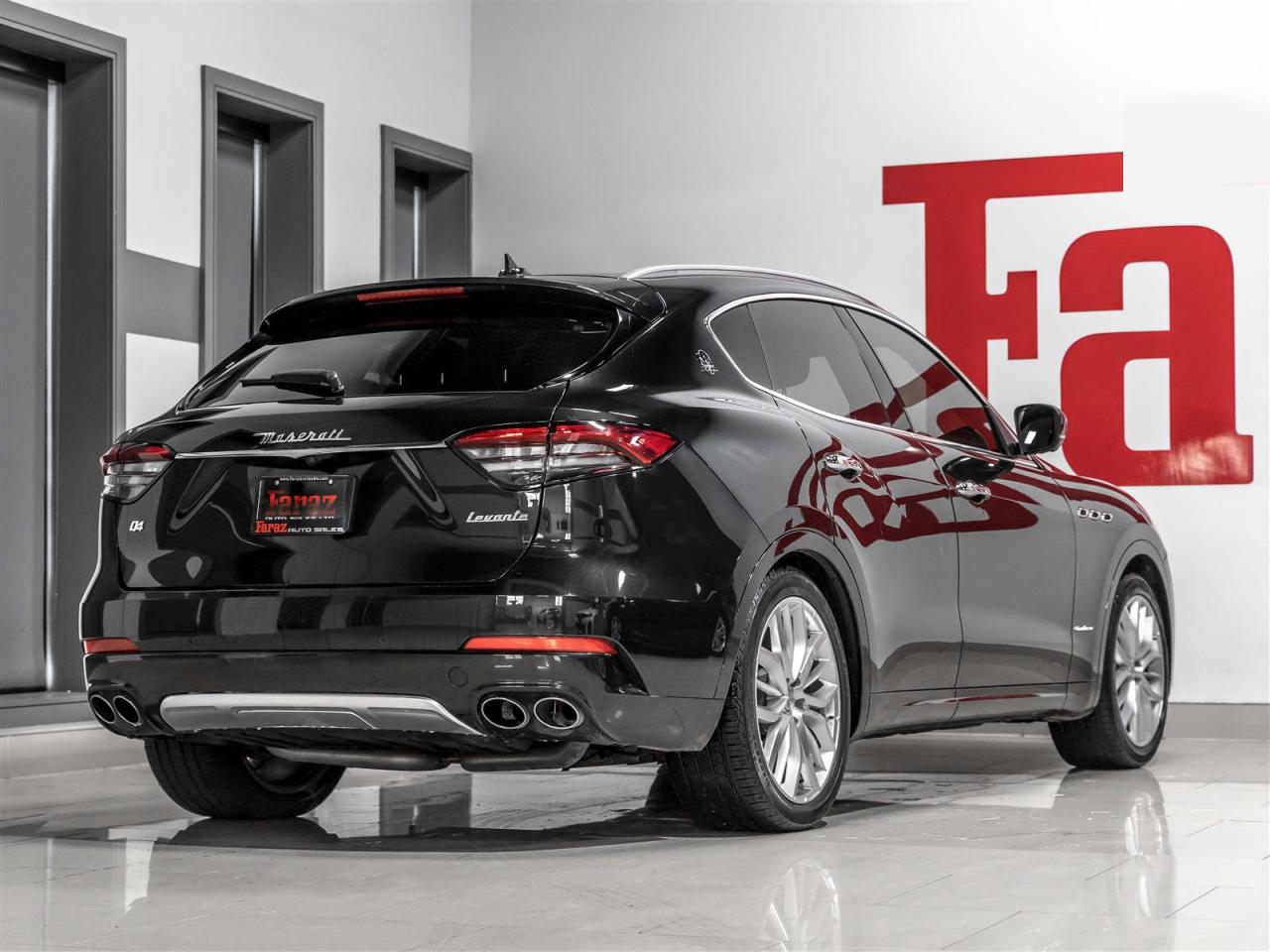 2021 Maserati Levante GranLusso|LUXURY PKG|ZEGNA|ADAPT CRUISE|BLINDSPOT|360CAM|HARMAN KARDON Photo2