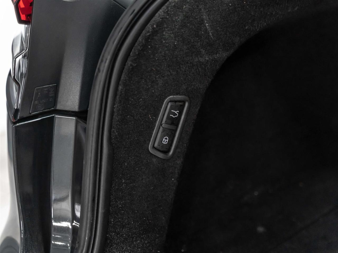 2021 Maserati Levante GranLusso|LUXURY PKG|ZEGNA|ADAPT CRUISE|BLINDSPOT|360CAM|HARMAN KARDON Photo