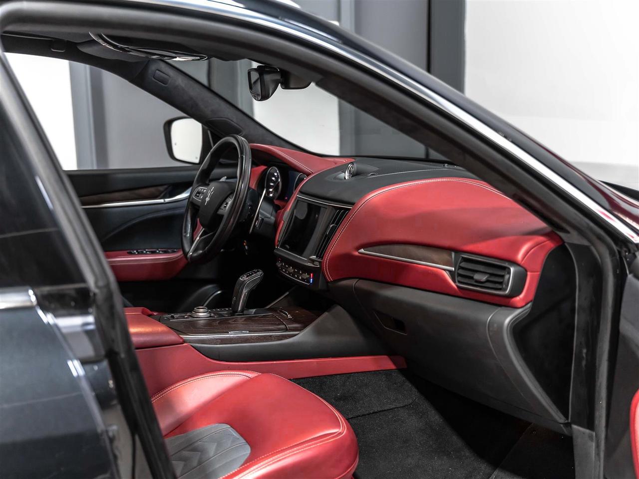 2021 Maserati Levante $389 BI WEEKLY $5000 DOWN **GranLusso|LUXURY PKG|ZEGNA|ADAPT CRUISE|BLINDSPOT|360CAM|HARMAN KARDON Photo