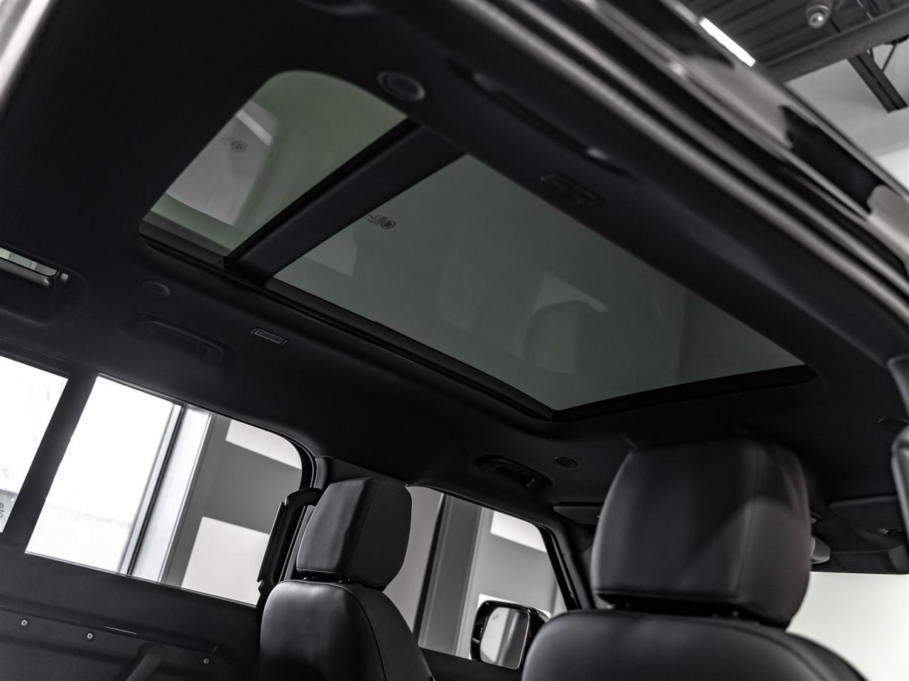 2025 Land Rover Defender S|110 P300|7PASSENGER|ADAPT CRUISE|360CAM|MERIDIAN Photo