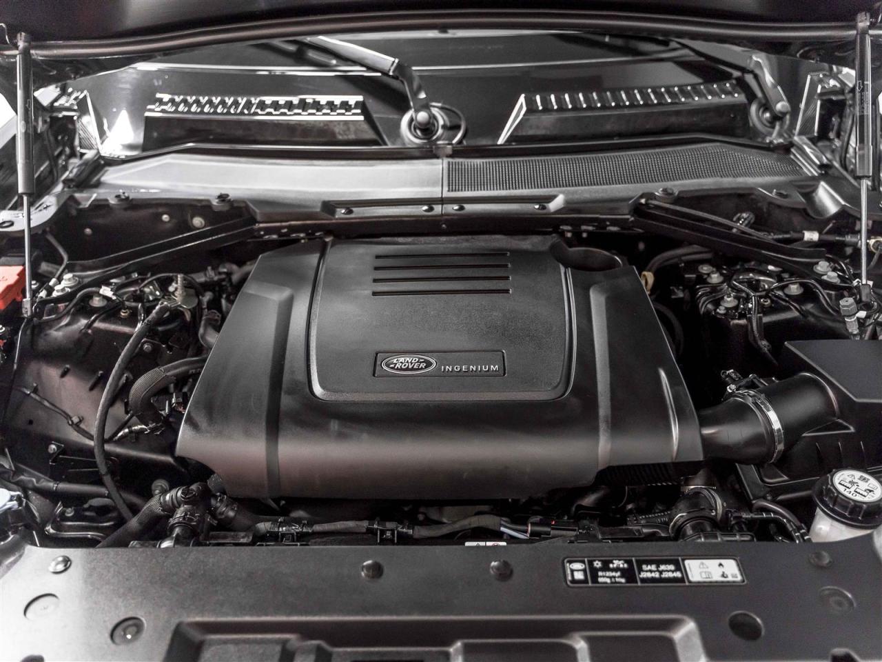 2025 Land Rover Defender S|110 P300|7PASSENGER|ADAPT CRUISE|360CAM|MERIDIAN Photo