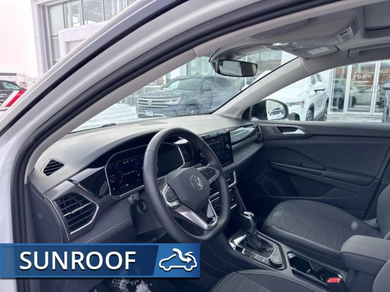 2025 Volkswagen Taos Comfortline Black Edition Photo