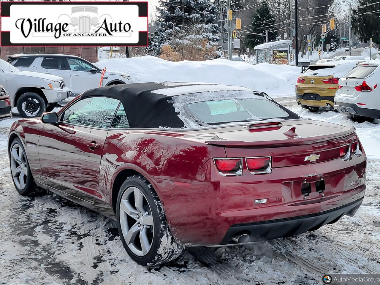 2011 Chevrolet Camaro 2dr Conv 1LT - Photo #4