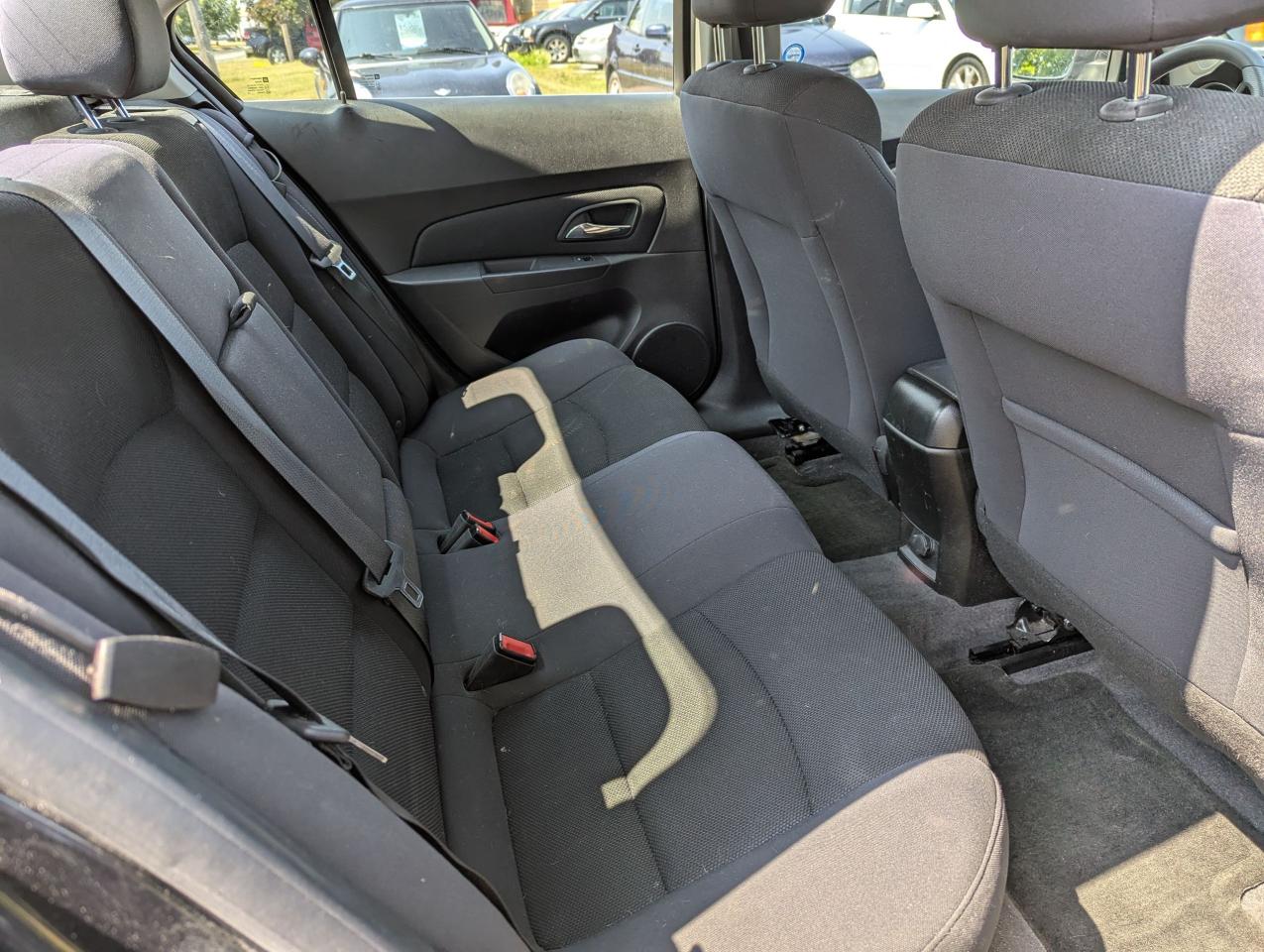 2012 Chevrolet Cruze "Like NEW low PRICE" certified + FREE 6M warranty Photo