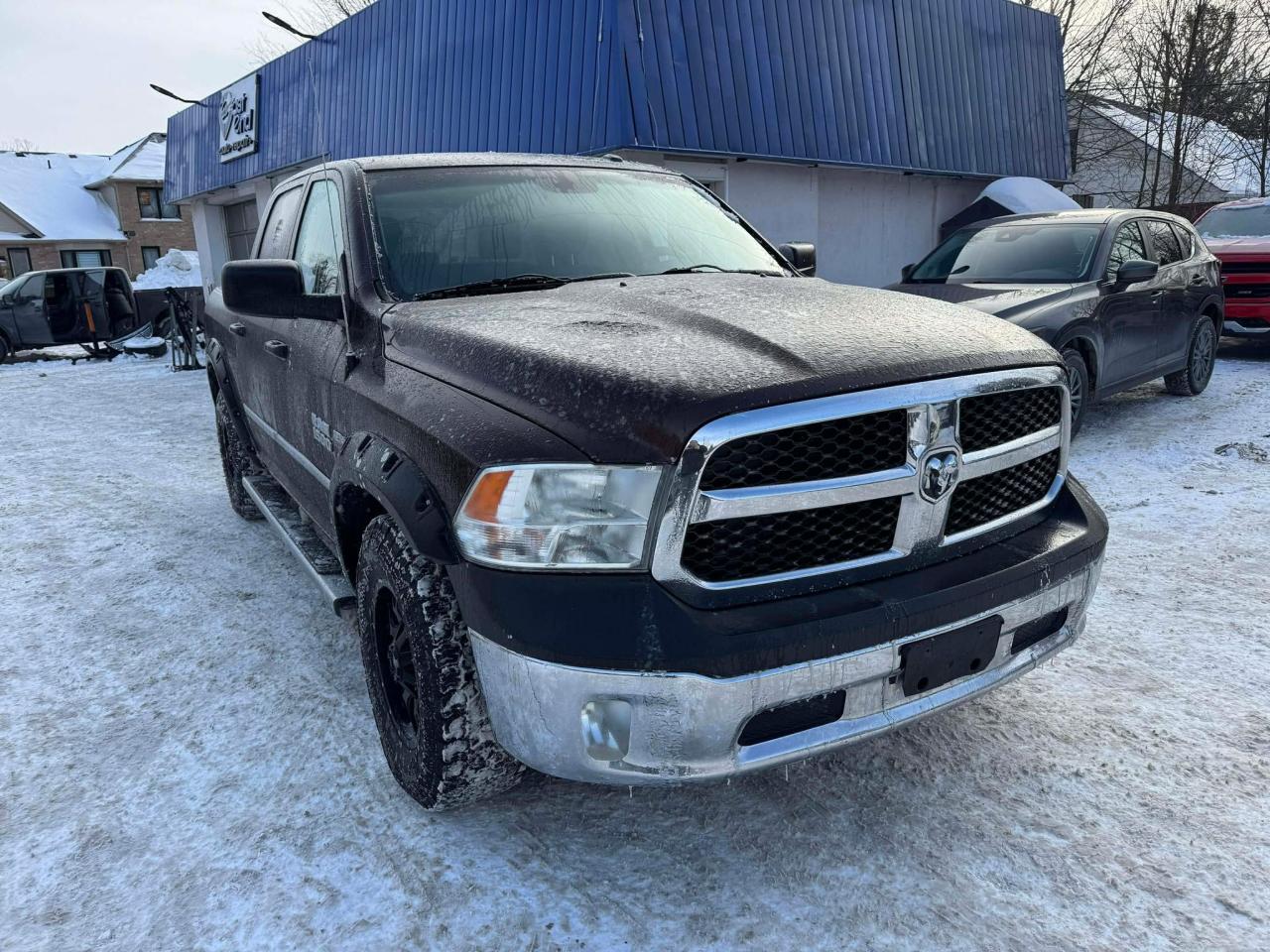 2014 RAM 1500 4WD Crew Cab 140.5" ST Photo0