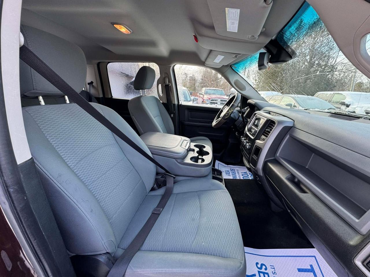 2014 RAM 1500 4WD Crew Cab 140.5" ST Photo