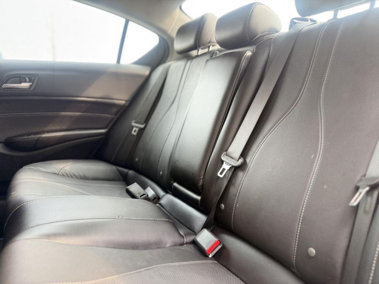 2020 Acura ILX PREMIUM Photo2