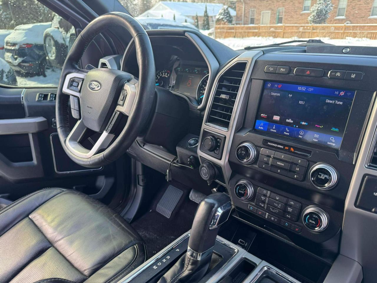 2020 Ford F-150 Lariat Photo