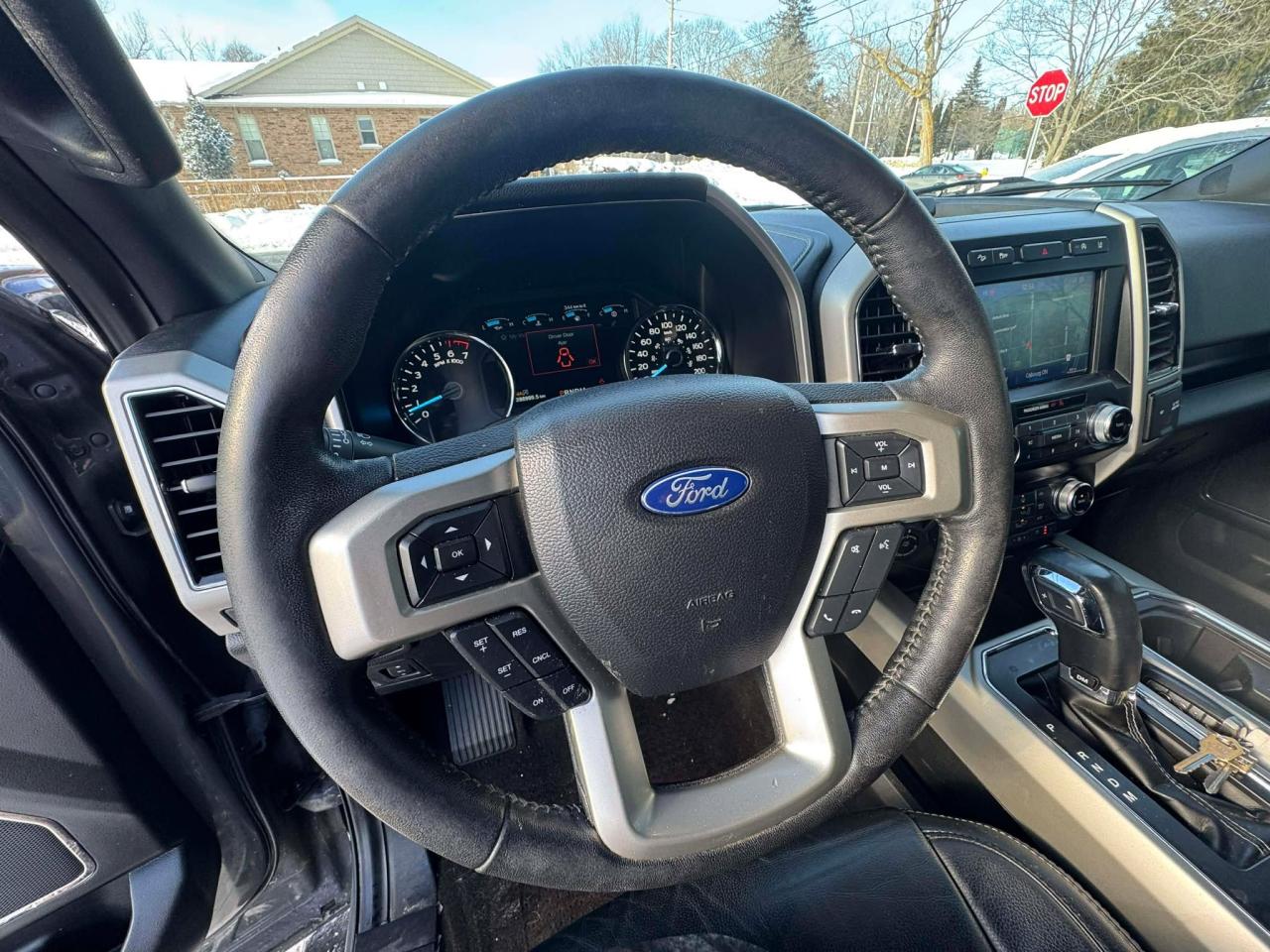 2020 Ford F-150 Lariat Photo