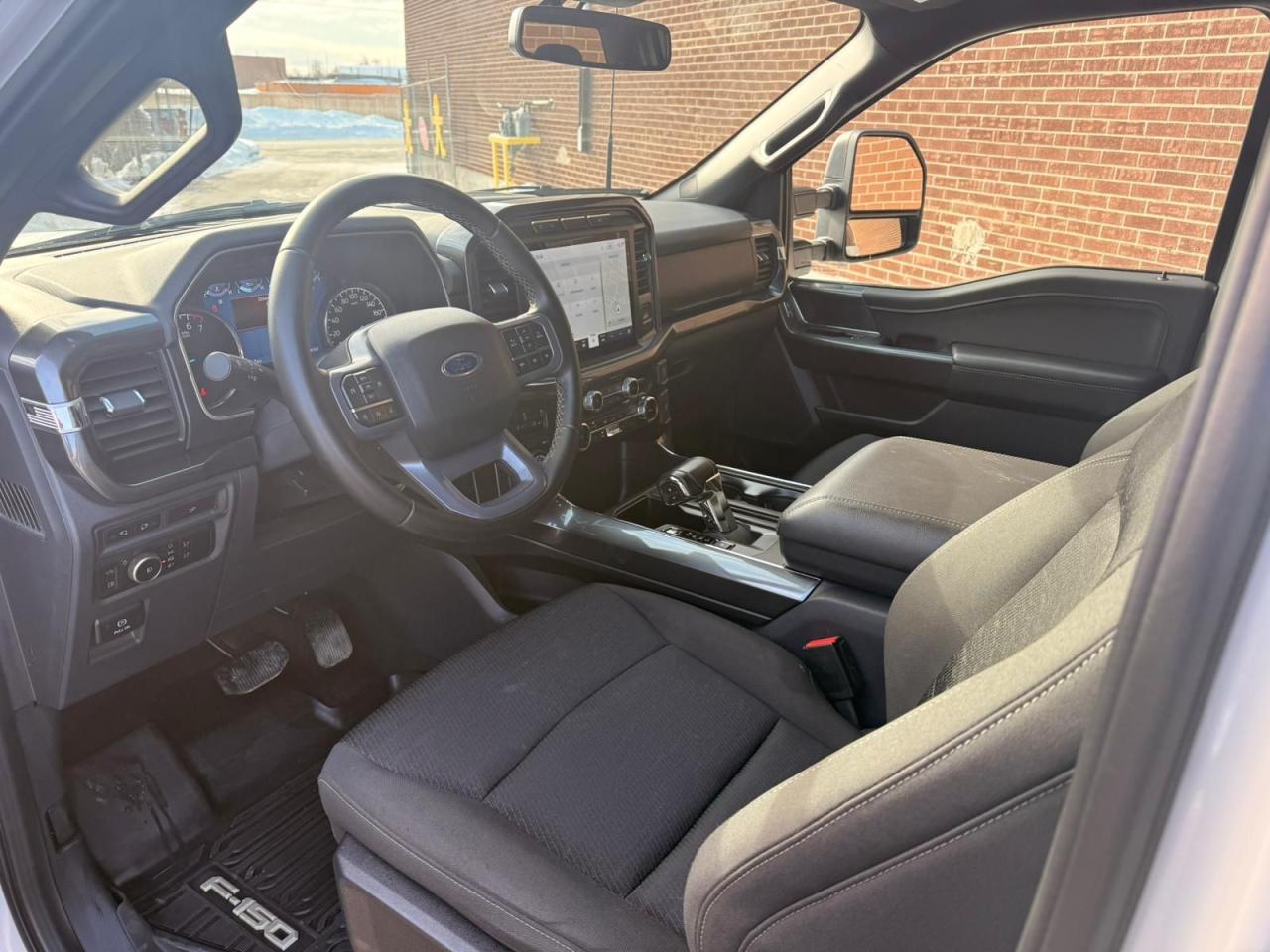 2023 Ford F-150 XLT Photo