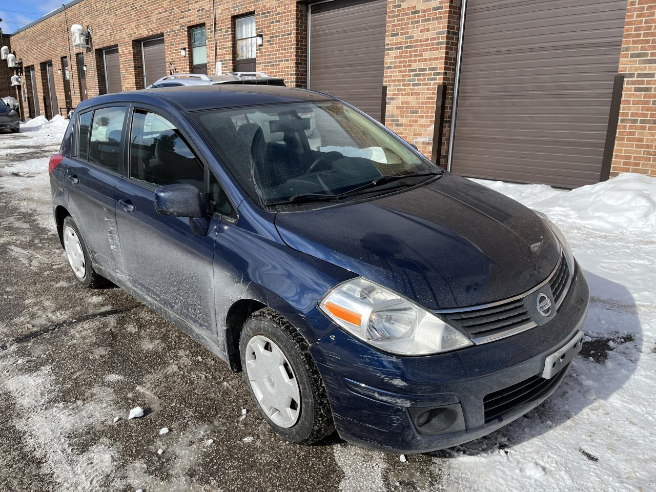 2009 Nissan Versa 1.8 S-ONLY 140,532KMS!! LOCAL SENIOR OWNER! Photo