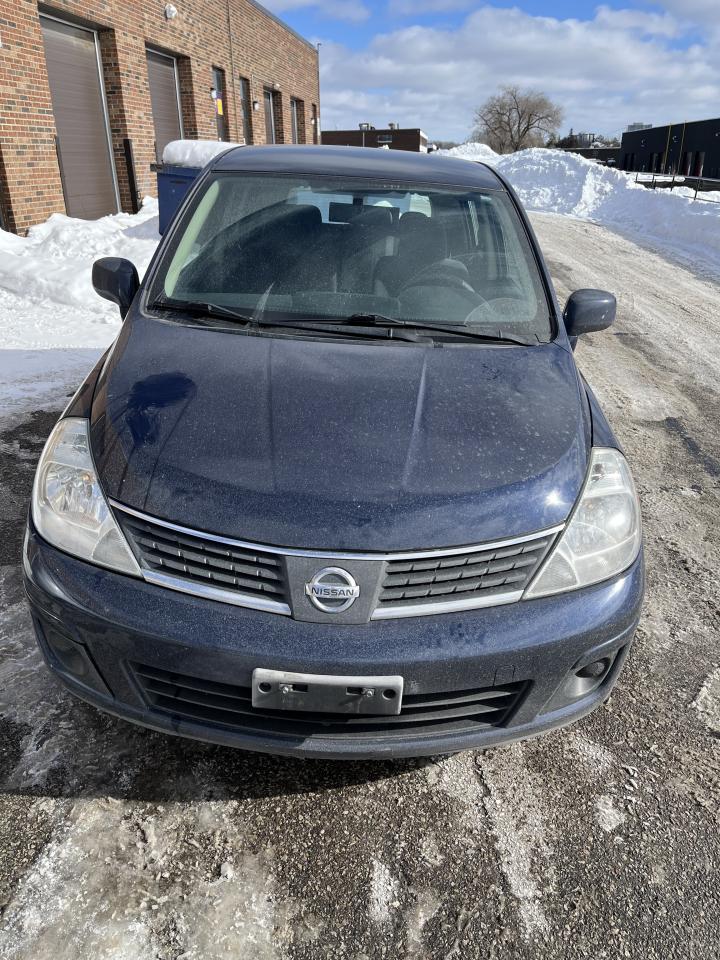 2009 Nissan Versa 1.8 S-ONLY 140,532KMS!! LOCAL SENIOR OWNER! Photo