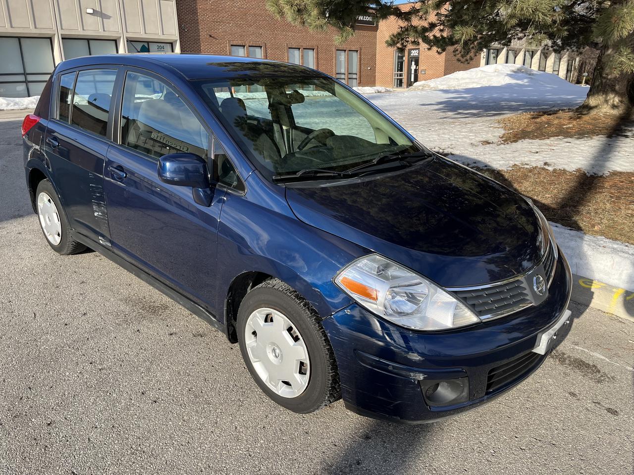 2009 Nissan Versa 1.8 S-ONLY 140,532KMS!! LOCAL SENIOR OWNER! Photo2