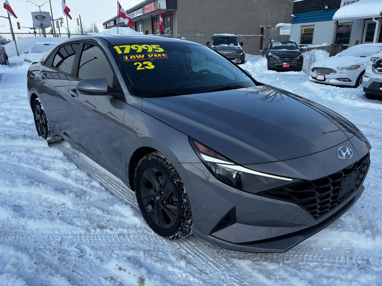 2023 Hyundai Elantra Preferred, Sunroof, Remote Starter, Lane Departure Photo0