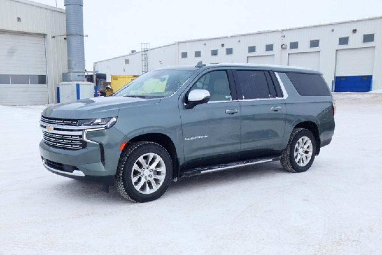 2024 Chevrolet Suburban Premier DURAMAX DSL 4dr w/H&C L, NAV, RVM+BUC, HUD - Photo #1