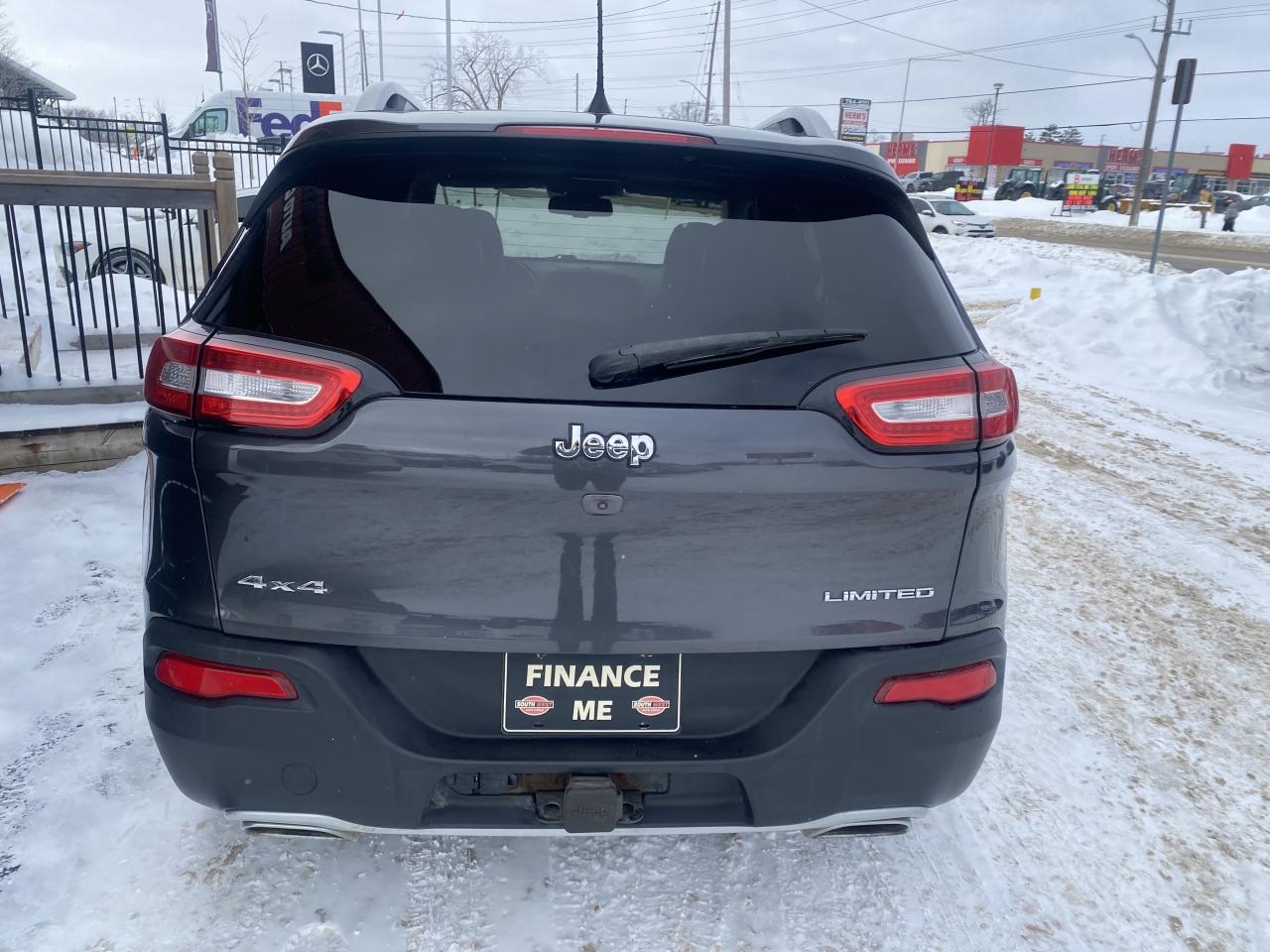 2016 Jeep Cherokee 4WD 4Dr Limited Photo