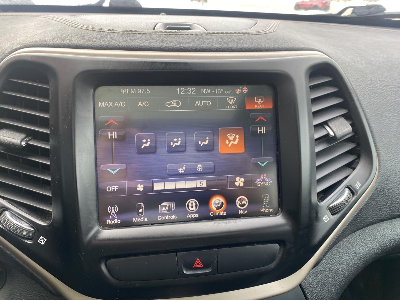 2016 Jeep Cherokee 4WD 4Dr Limited Photo