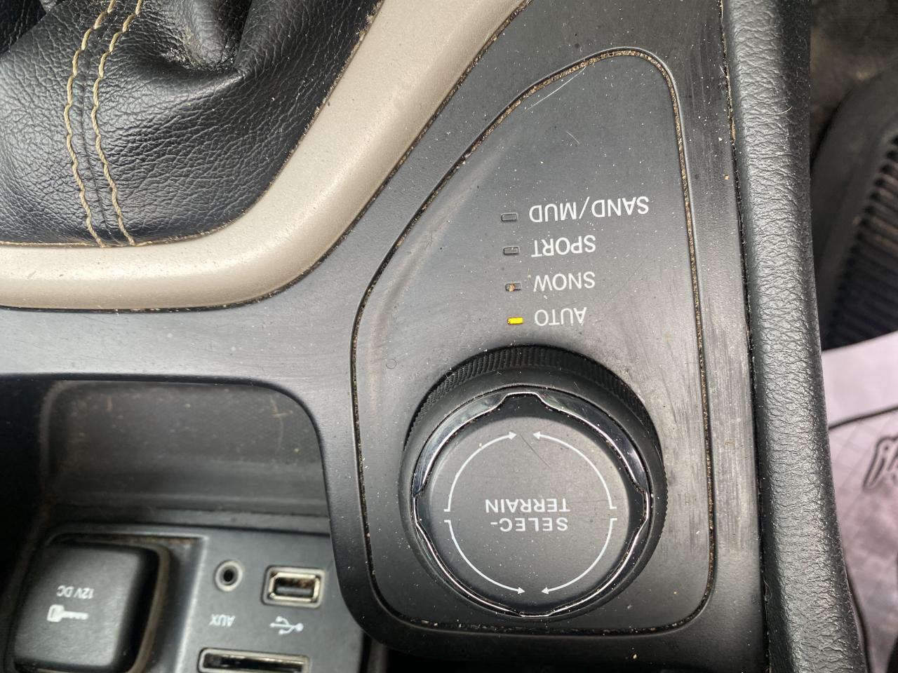 2016 Jeep Cherokee 4WD 4Dr Limited Photo