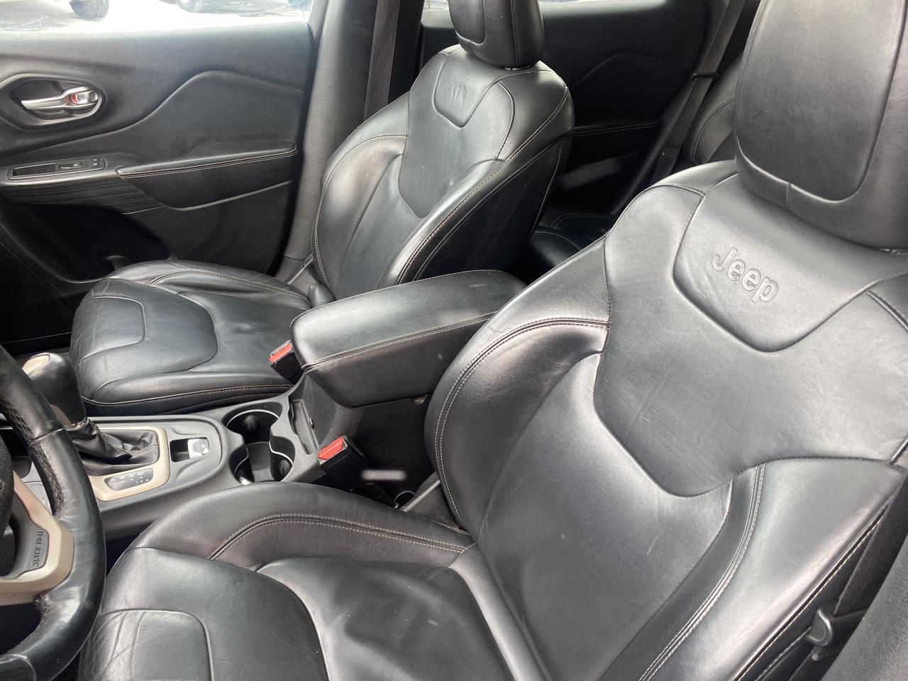 2016 Jeep Cherokee 4WD 4Dr Limited Photo