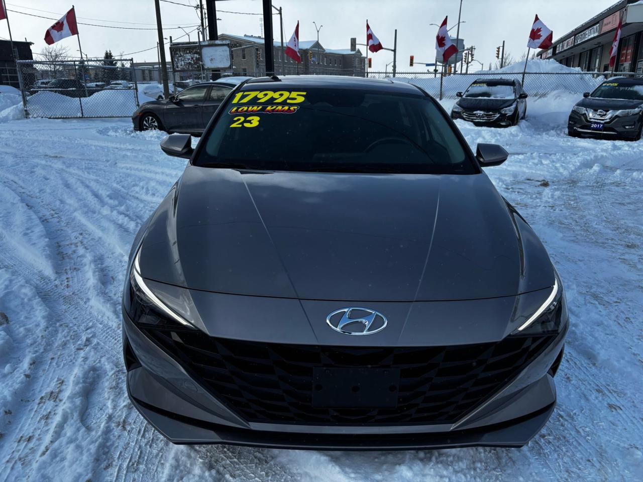 2023 Hyundai Elantra Preferred, Sunroof, Remote Starter, Lane Departure