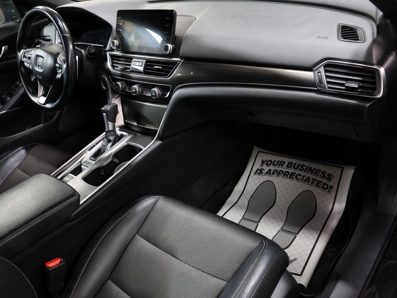 2018 Honda Accord SPORT CERTIFIED *ACCIDENT FREE* CAMERA BLUETOOTH LEATHER HEATED SEATS SUNROOF CRUISE ALLOYS Photo