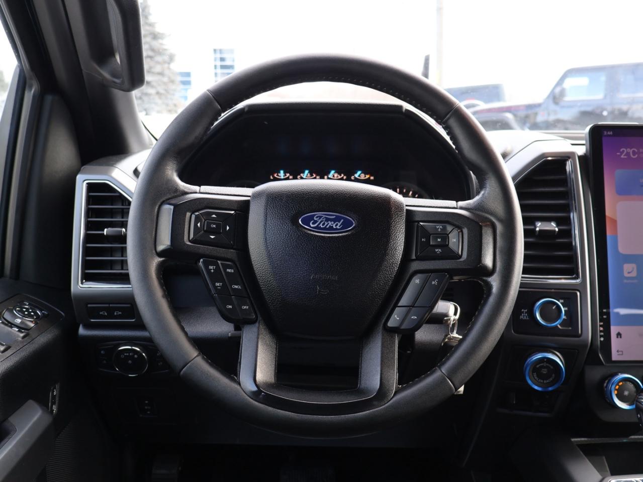 2017 Ford F-150 V8 FX-4 OFF-ROAD 4WD CERTIFIED *SERVICE RECORDS* CAMERA NAV BLUETOOTH HEATED SEATS CRUISE ALLOYS Photo